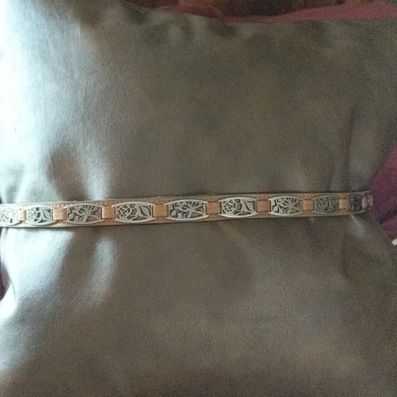 Fossil Tan Leather Belt with Silver Buckle L - Picture 3 of 5